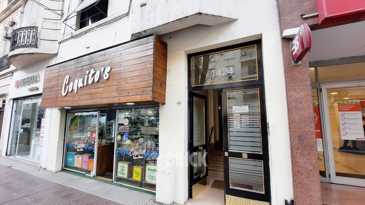 CORDOBA, AV. al 1400 Piso 4 20