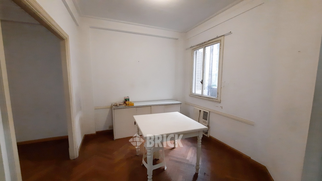 CORDOBA, AV. al 1400 Piso 4 3