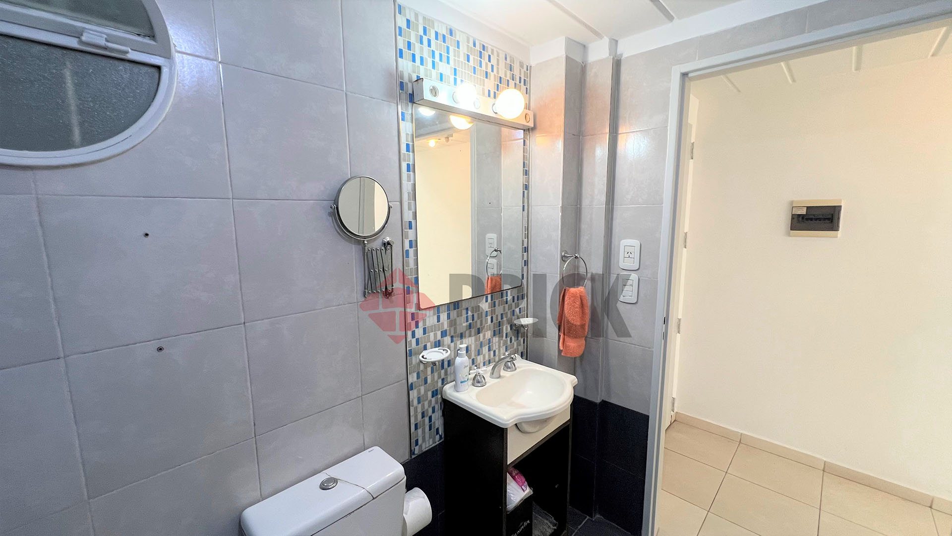 ROJAS al 600 Piso PB 11