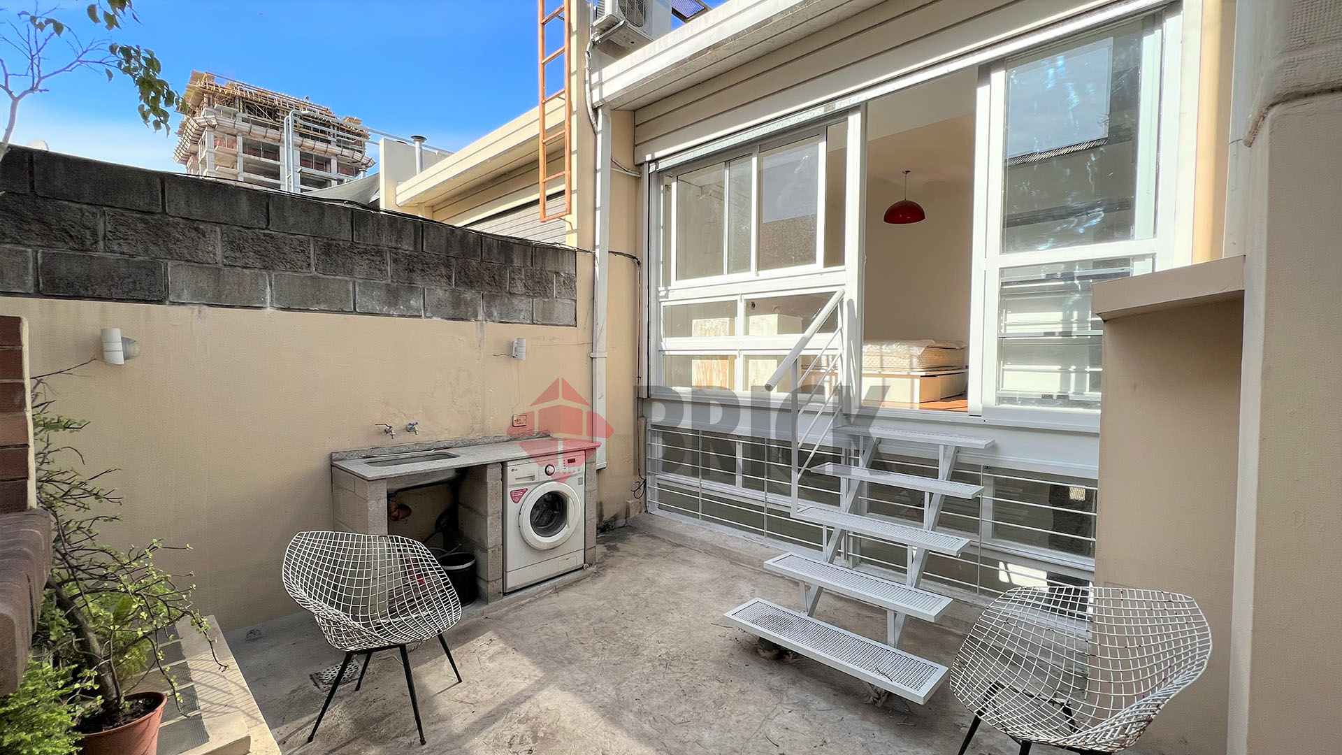 ROJAS al 600 Piso PB 13