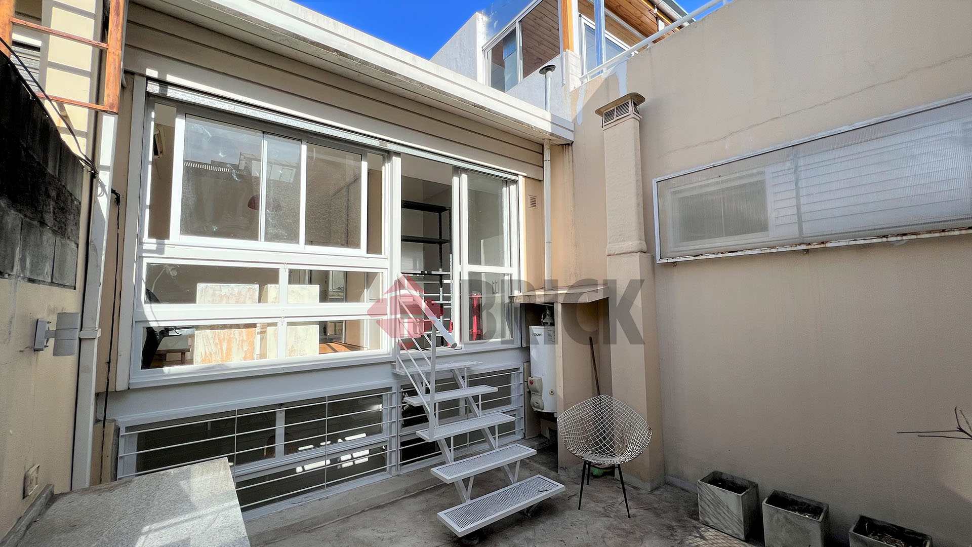 ROJAS al 600 Piso PB 14