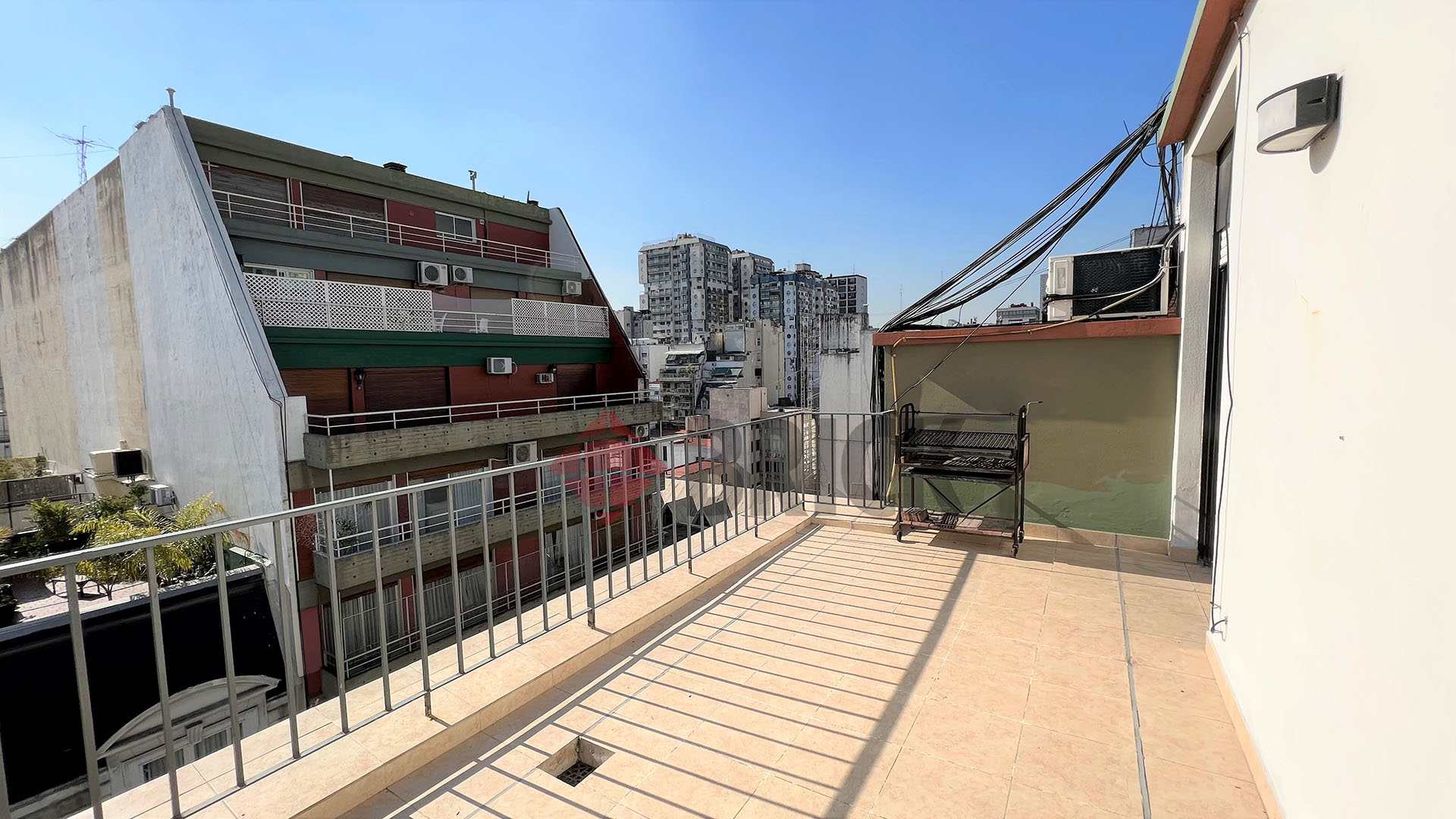 PARAGUAY al 1400 Piso 10 5