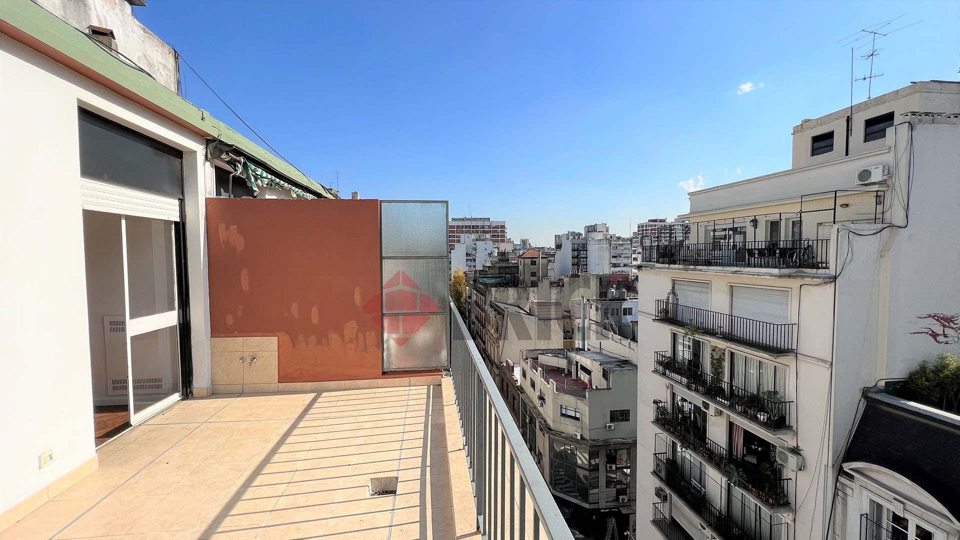 PARAGUAY al 1400 Piso 10 7