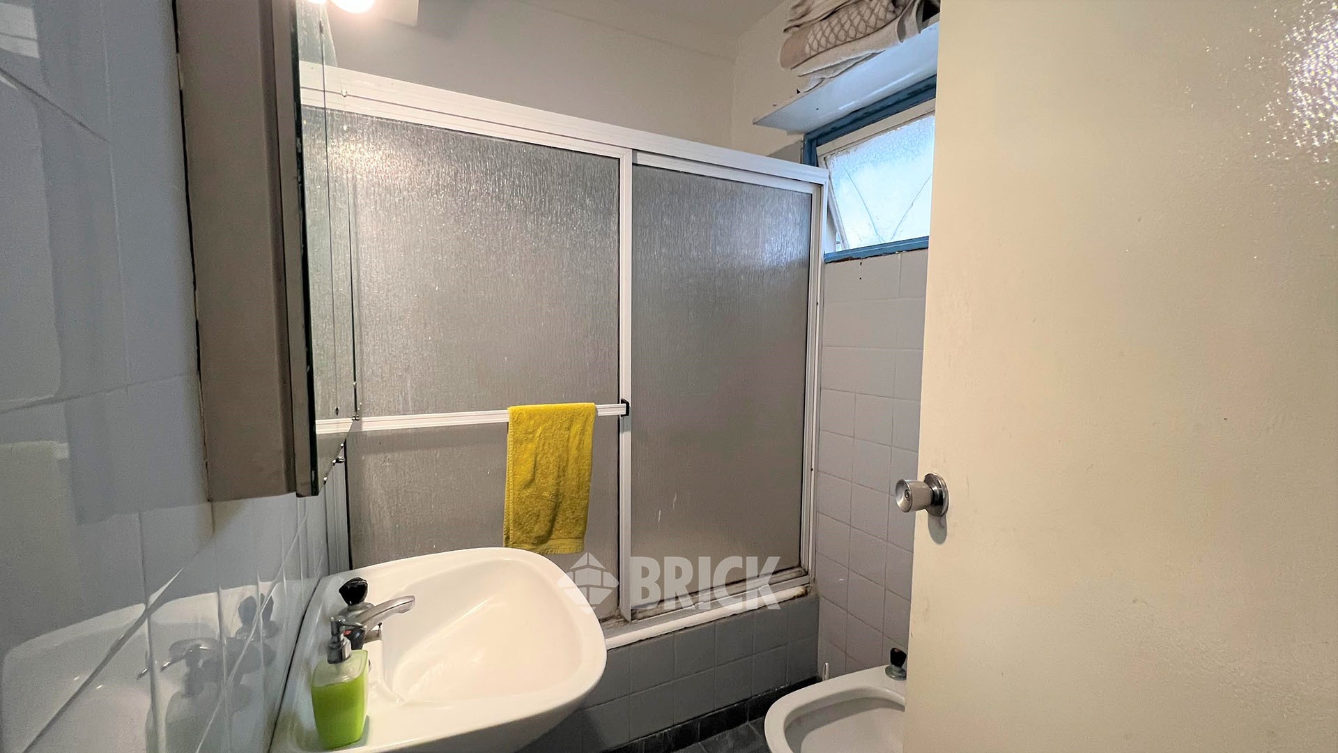 CORONEL DIAZ, AV. al 2300 Piso 8 11