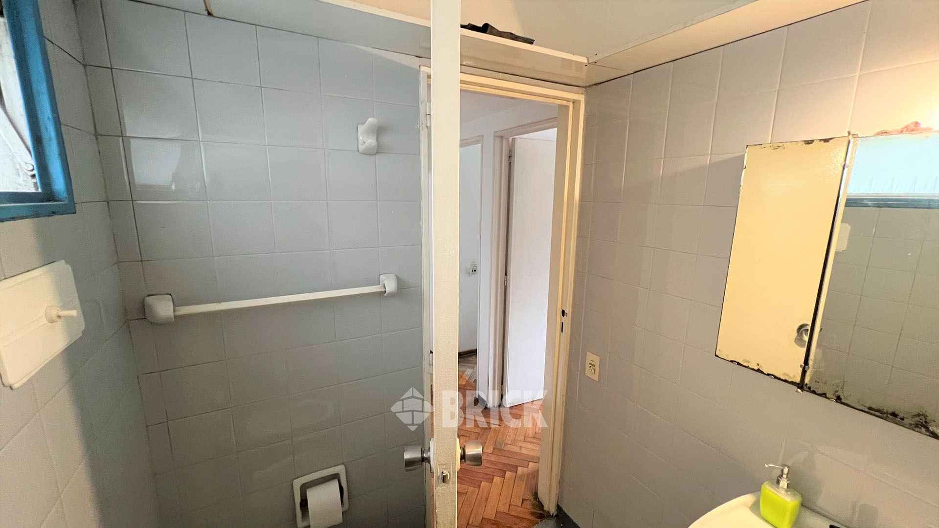 CORONEL DIAZ, AV. al 2300 Piso 8 12