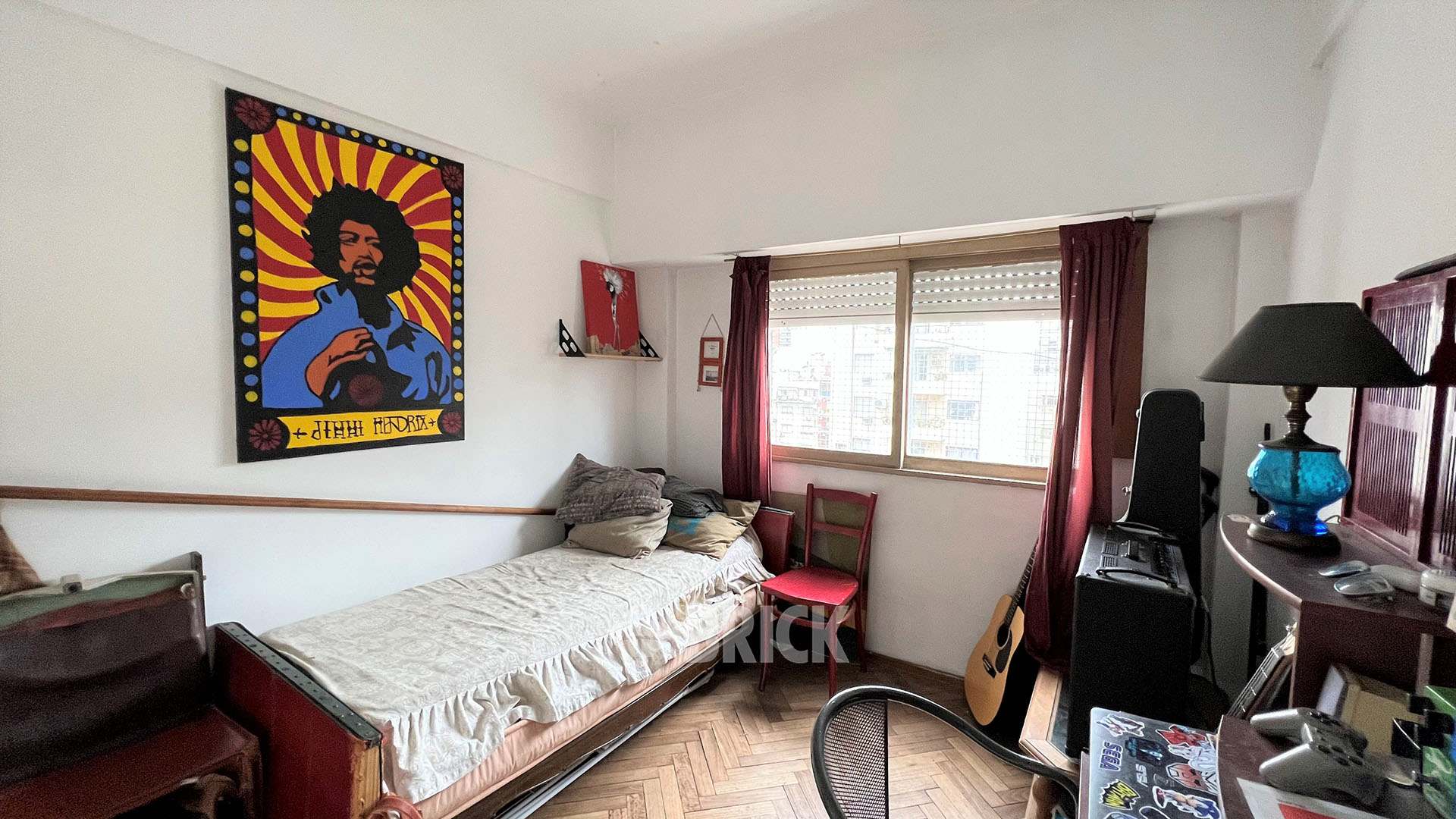 CORONEL DIAZ, AV. al 2300 Piso 8 7