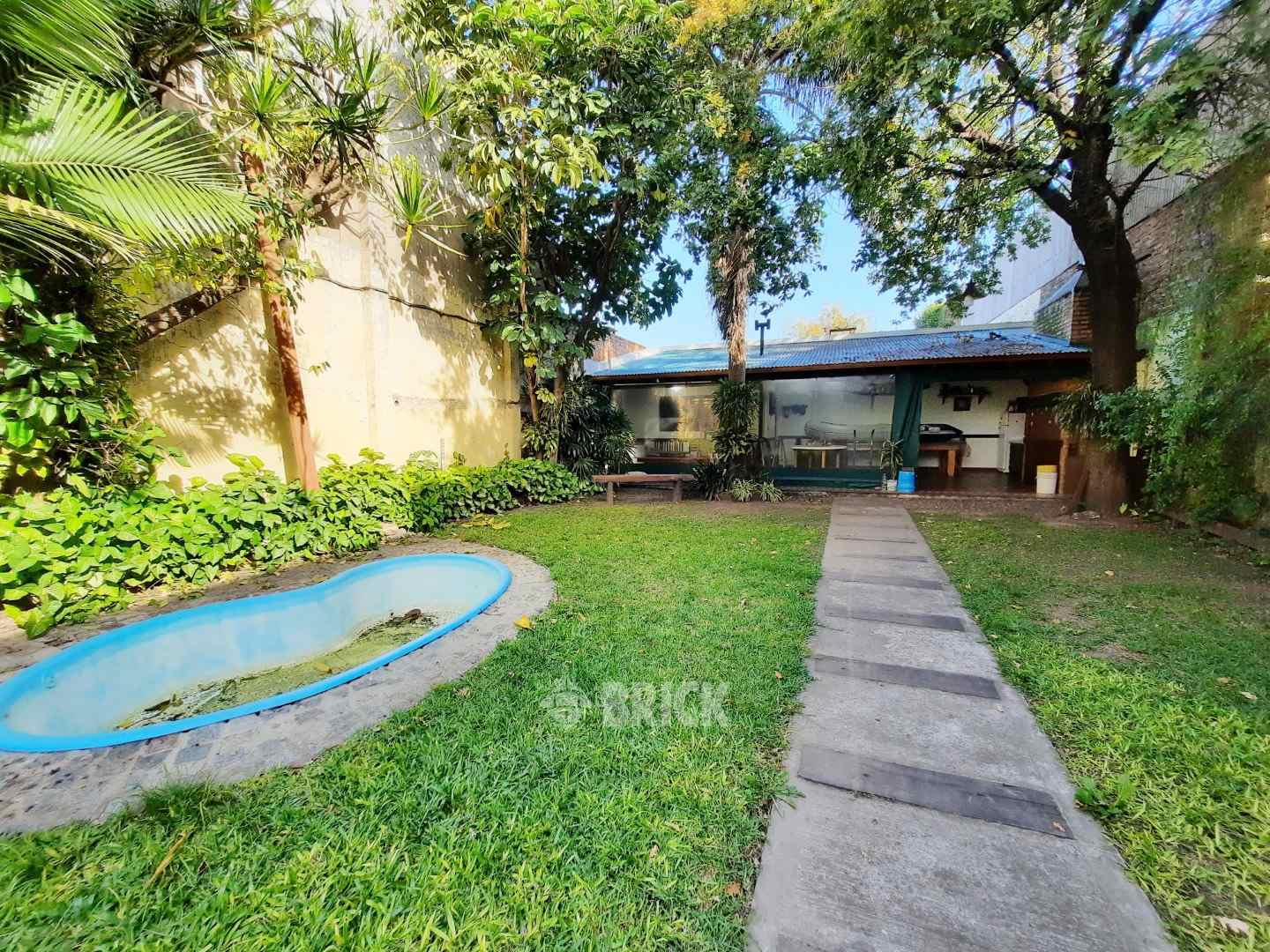 PERON, EVA, AV. al 2700 27