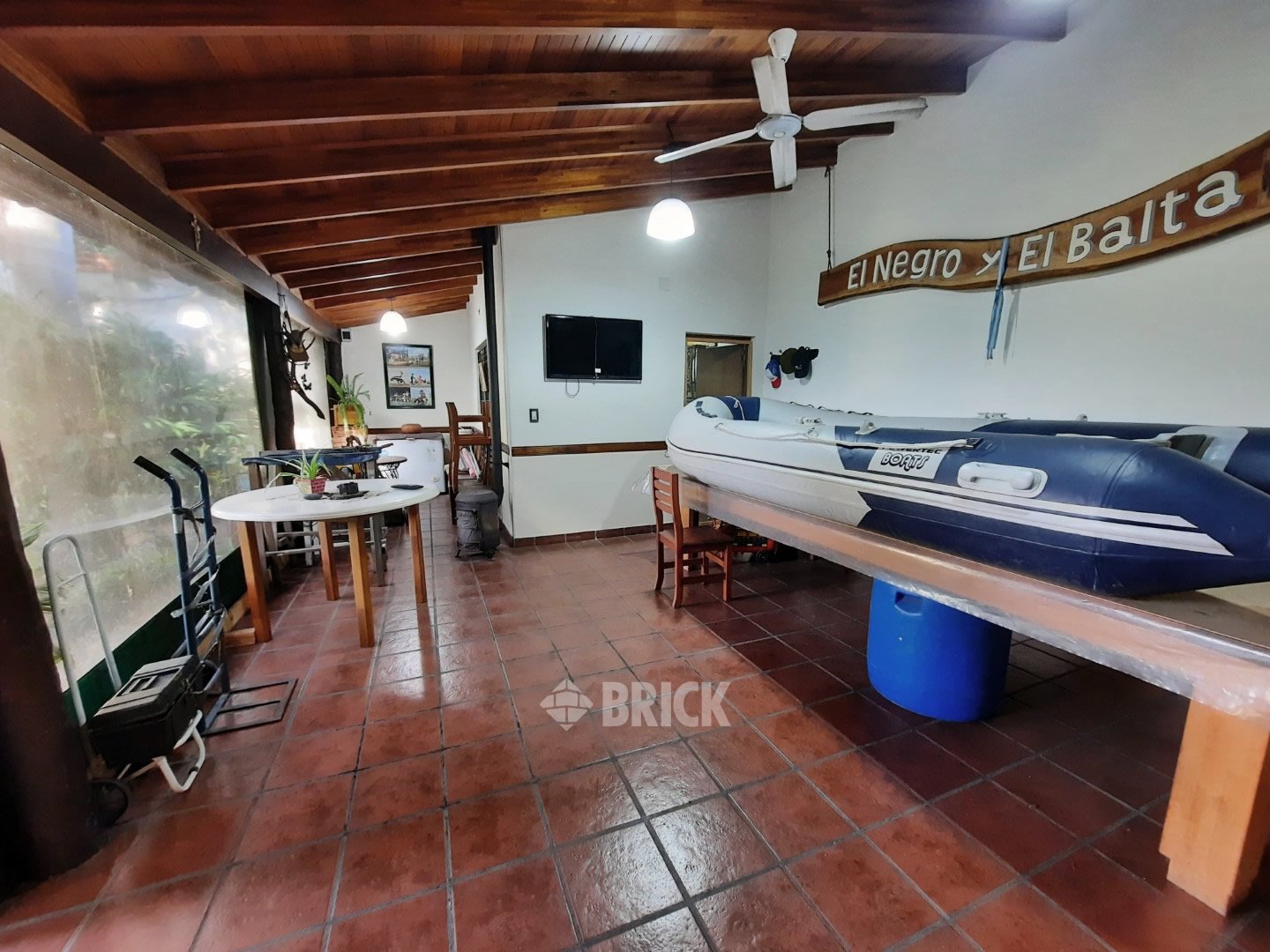 PERON, EVA, AV. al 2700 29