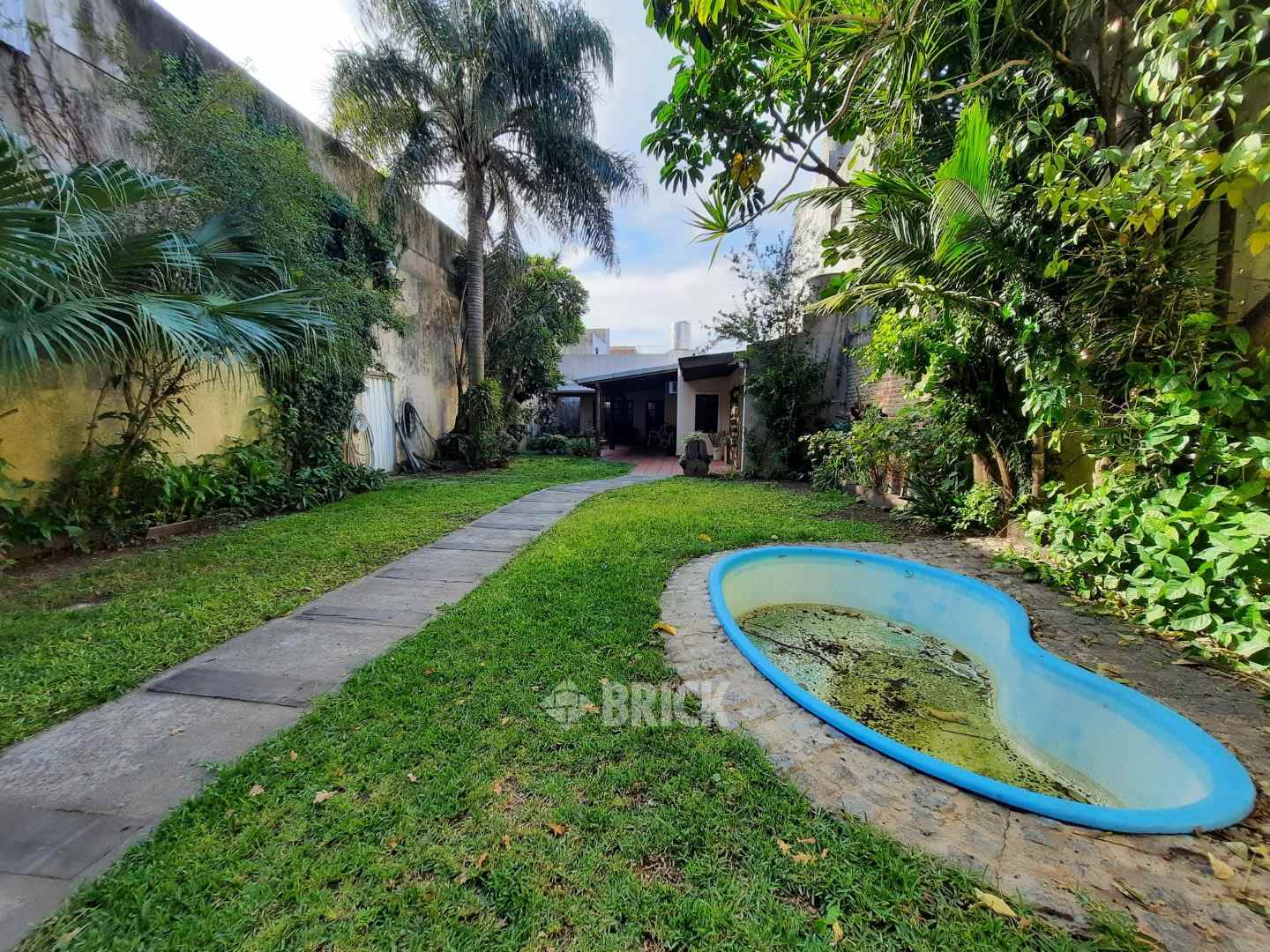 PERON, EVA, AV. al 2700 32