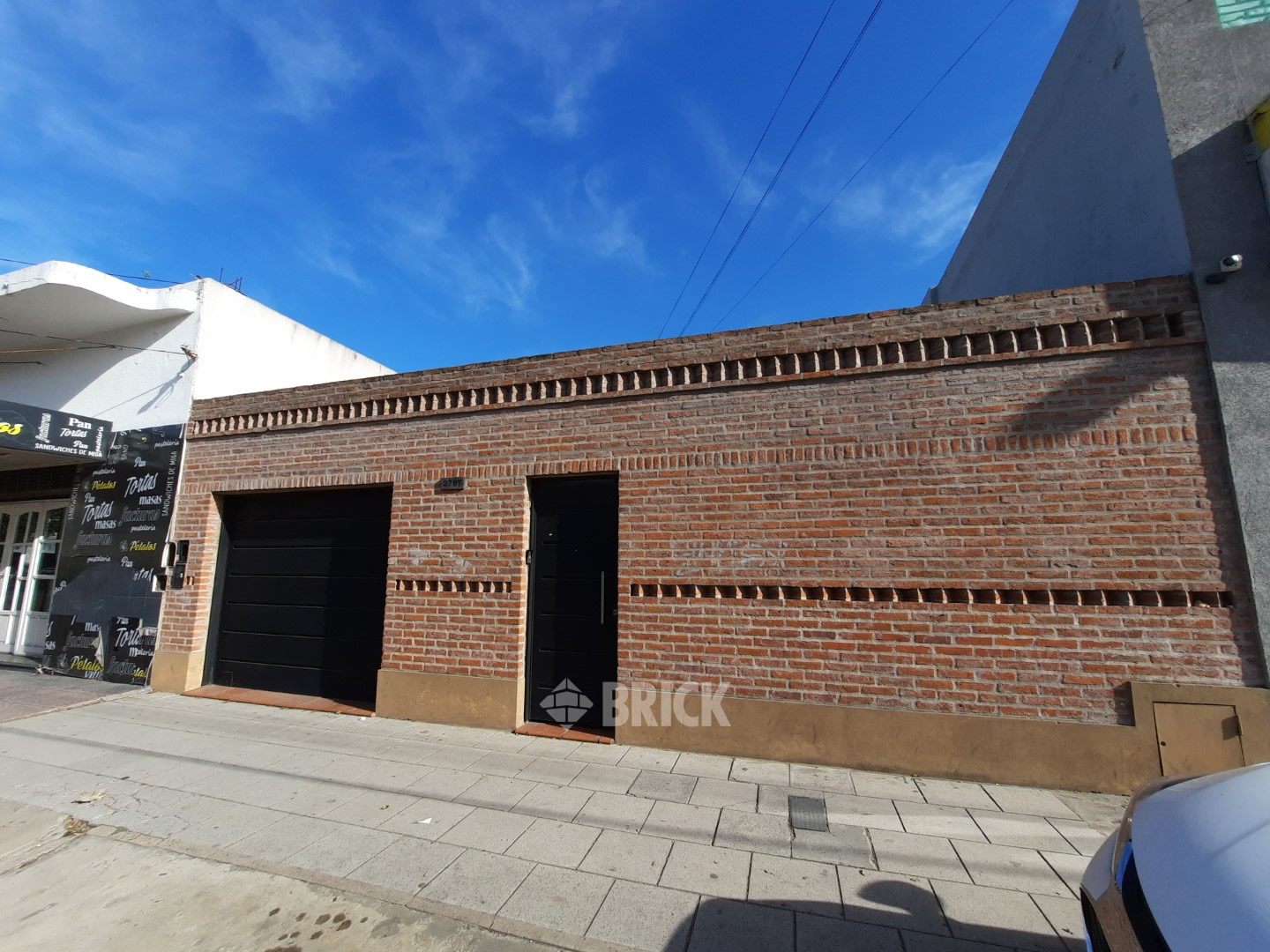 PERON, EVA, AV. al 2700 38