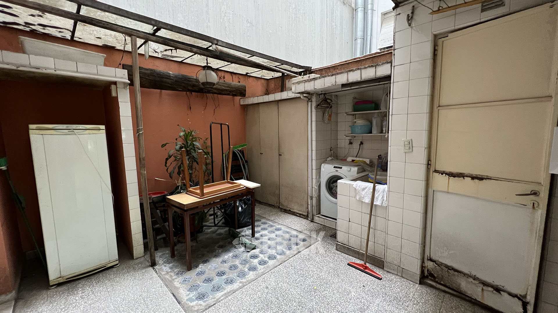 LORETO, VIRREY al 2400 Piso PB 22