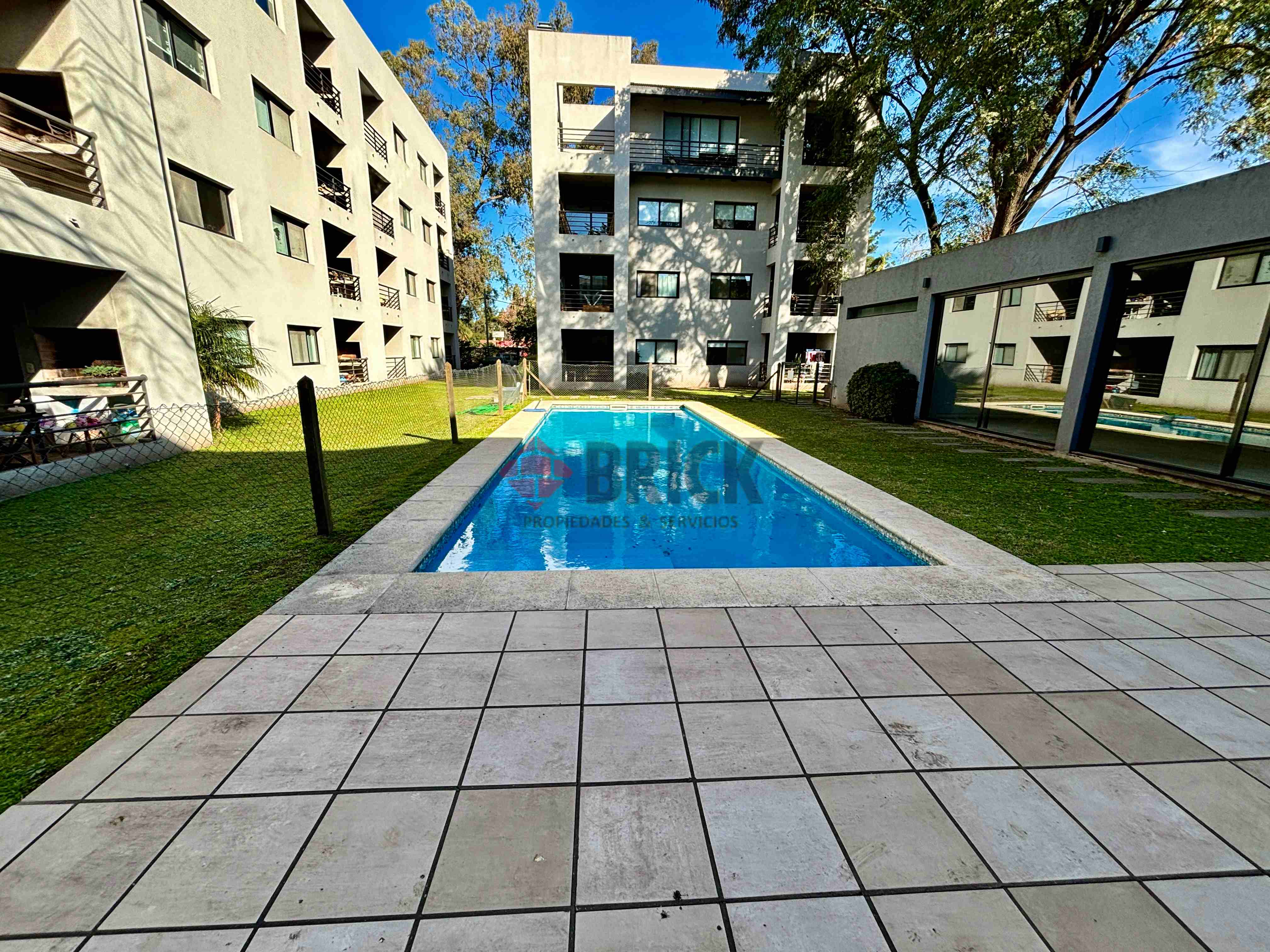 CARLOS CALVO al 600 Piso 1 1