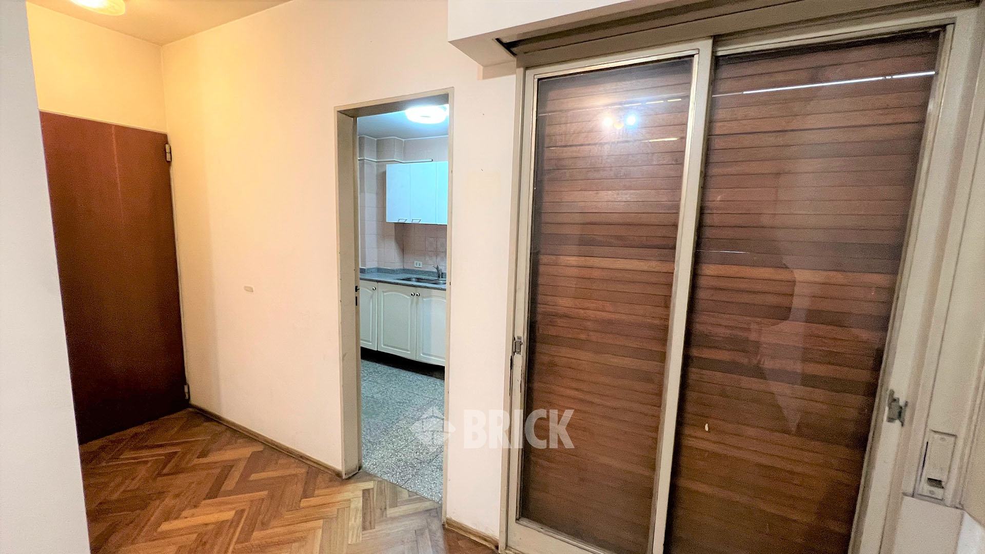 LAPRIDA al 1000 Piso 2 3