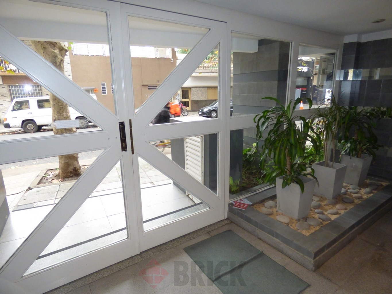 ACUÑA DE FIGUEROA, FCO. al 1400 Piso 6 20