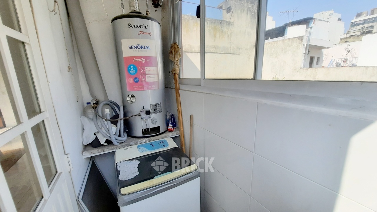 VELASCO, JUAN RAMIREZ DE al 1100 Piso 1 12