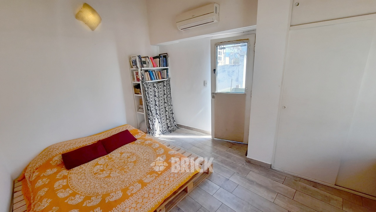 VELASCO, JUAN RAMIREZ DE al 1100 Piso 1 16