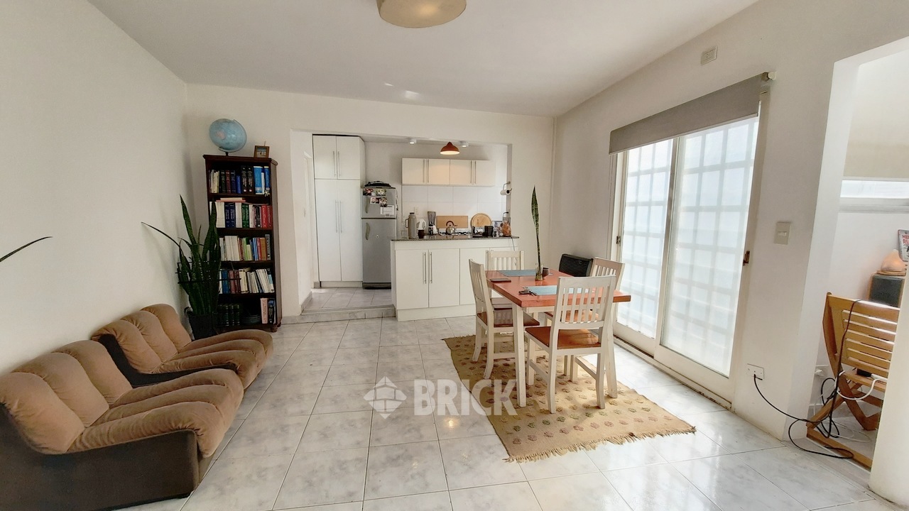 VELASCO, JUAN RAMIREZ DE al 1100 Piso 1 2