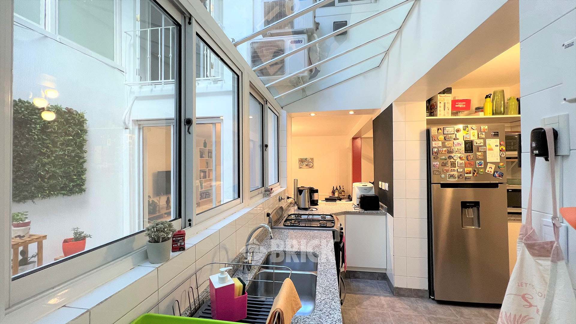 JUNCAL al 2700 Piso PB 14