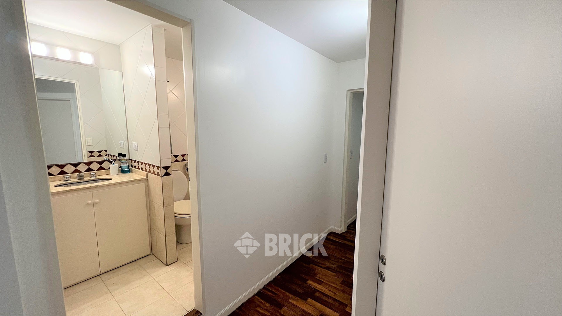 JUNCAL al 2700 Piso PB 19