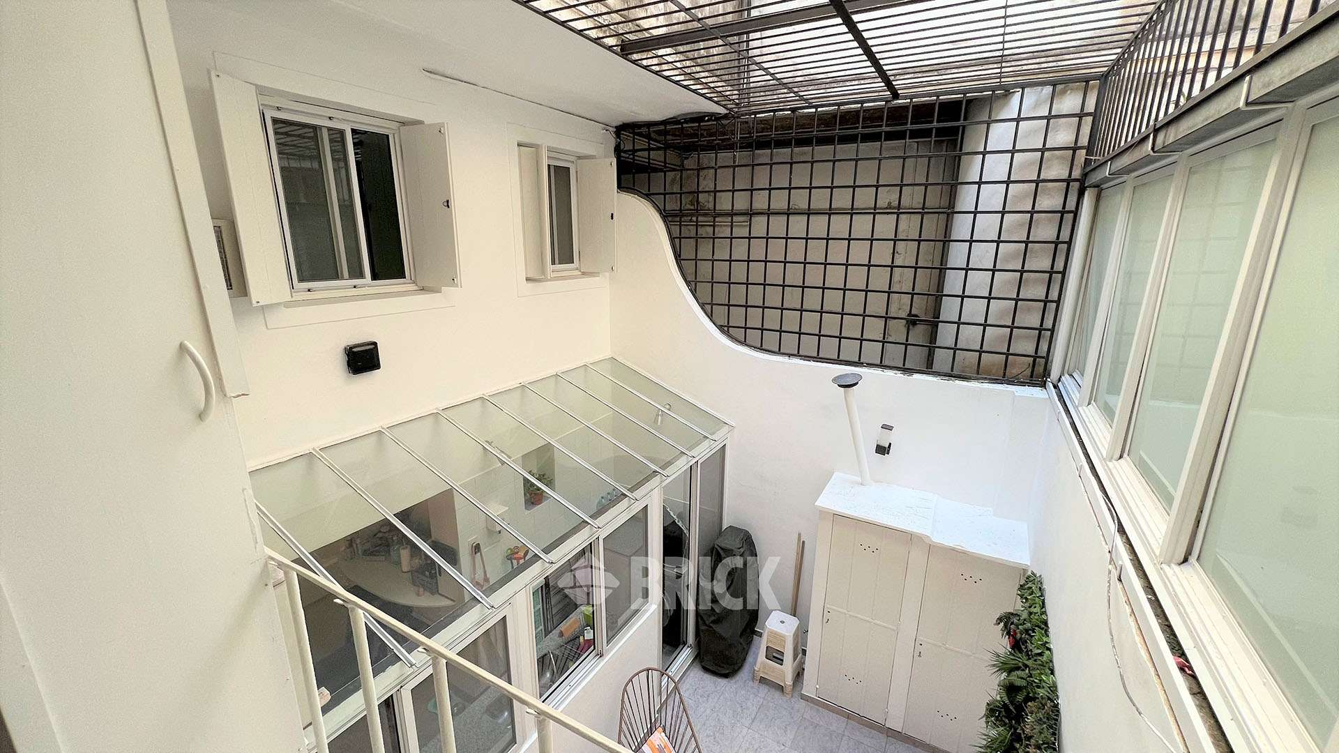 JUNCAL al 2700 Piso PB 28