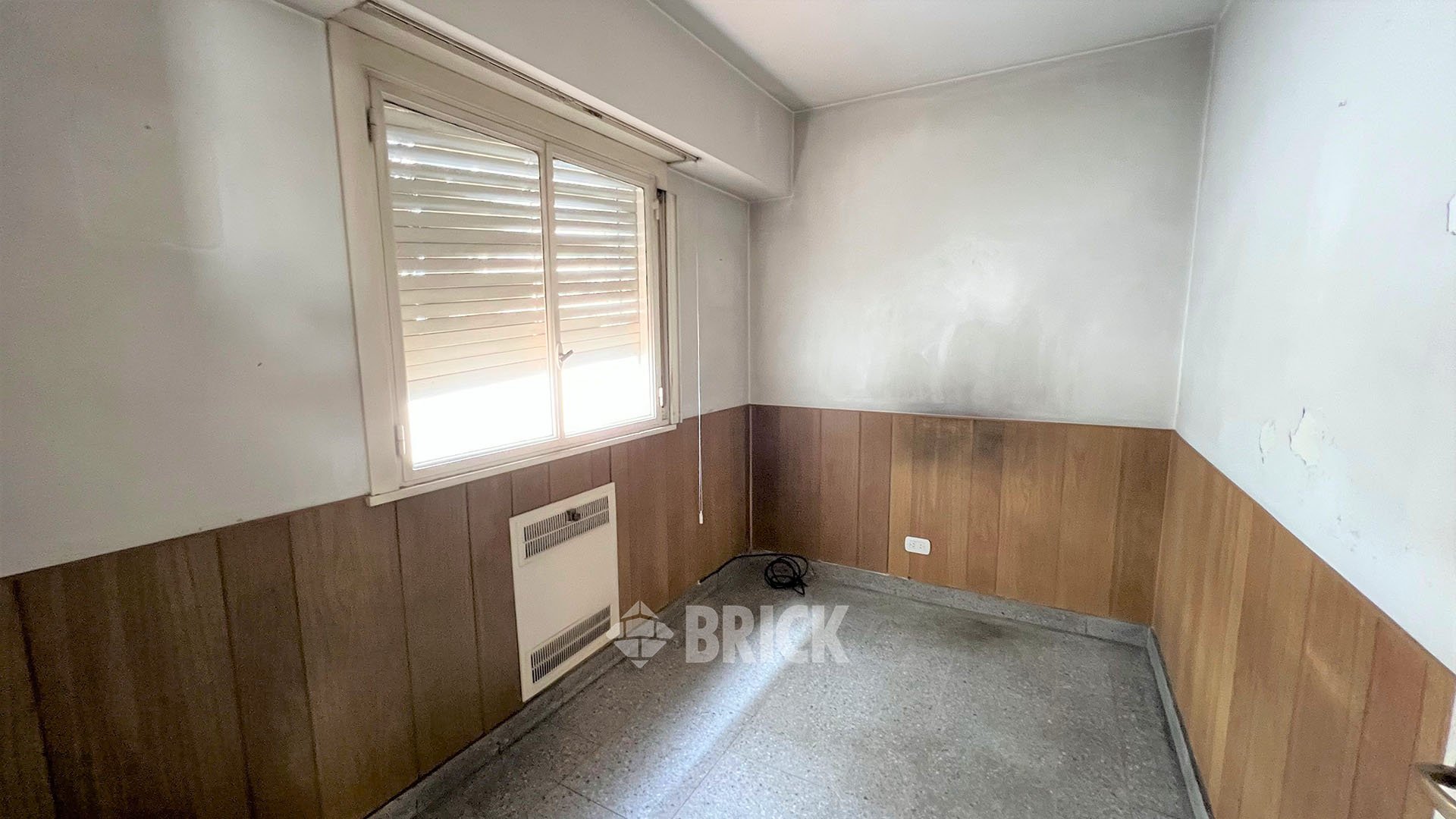 GUAYAQUIL al 300 Piso 6 17