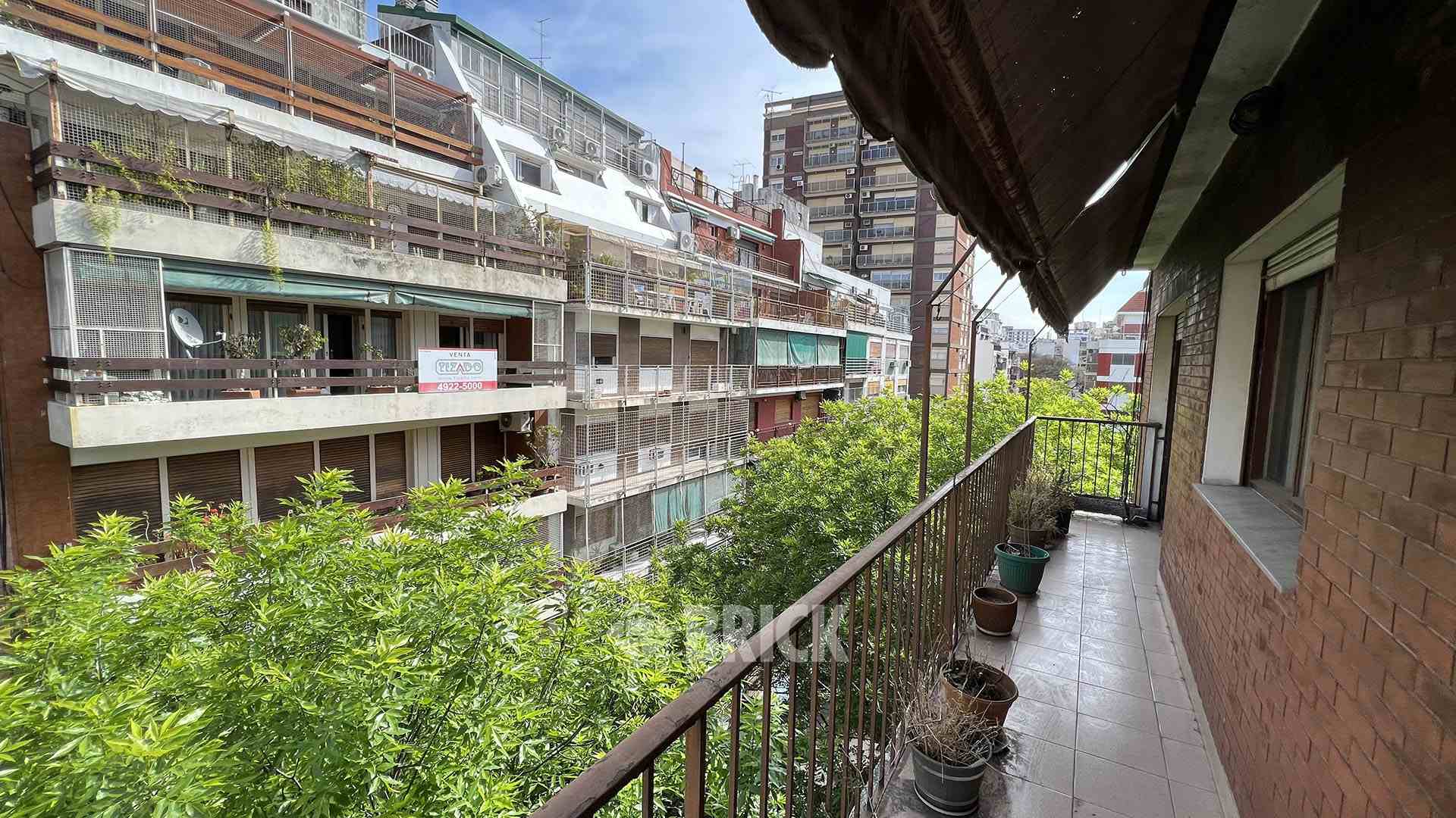 GUAYAQUIL al 300 Piso 6 6