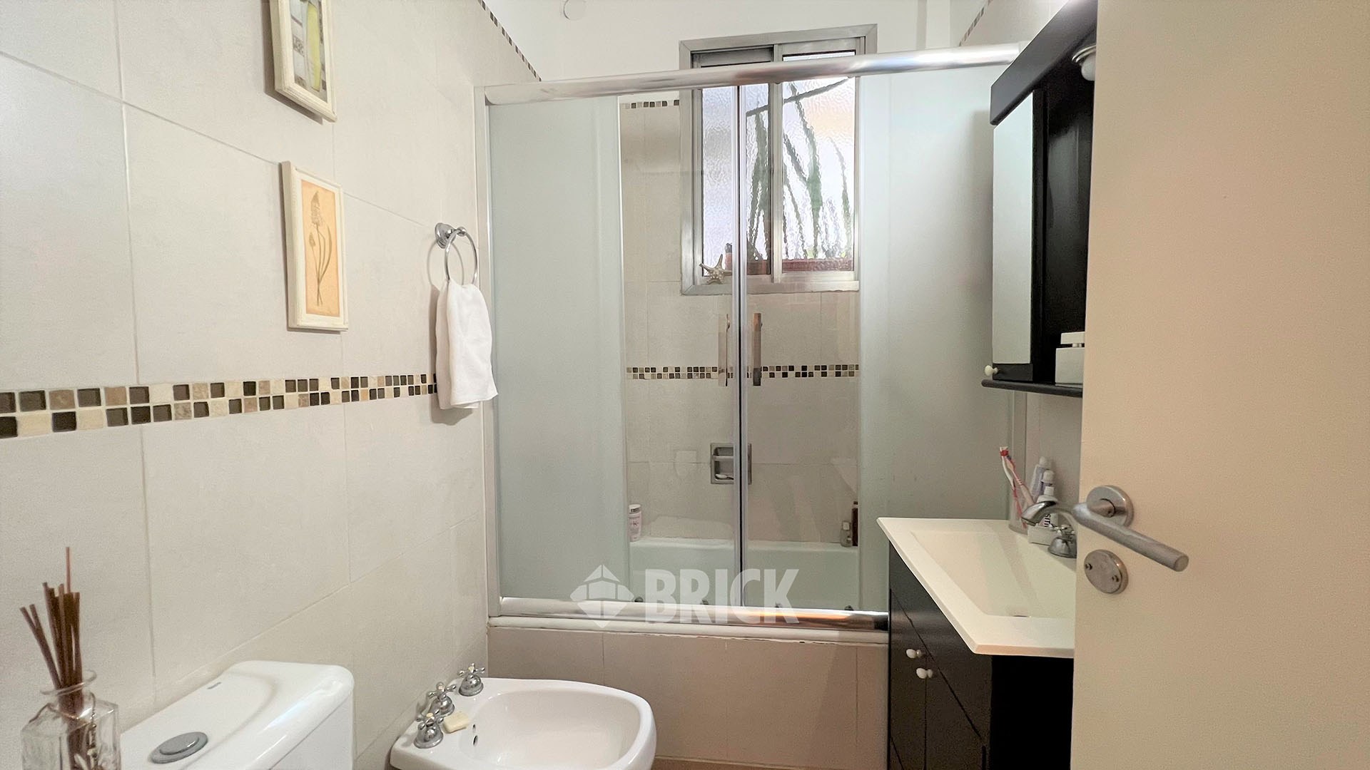 ESPINOSA al 1700 Piso PB 12