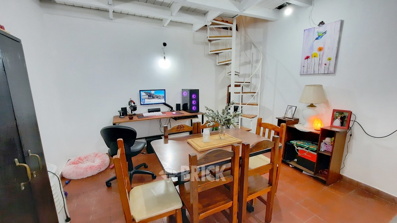 RODRIGUEZ, MANUEL al 1500 Piso 1 3