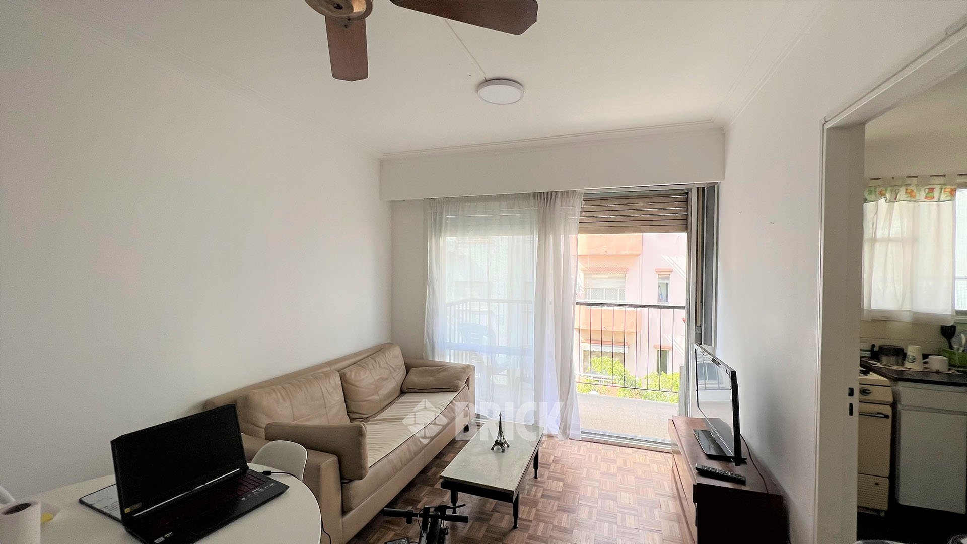 AGUERO al 2200 Piso 4 2