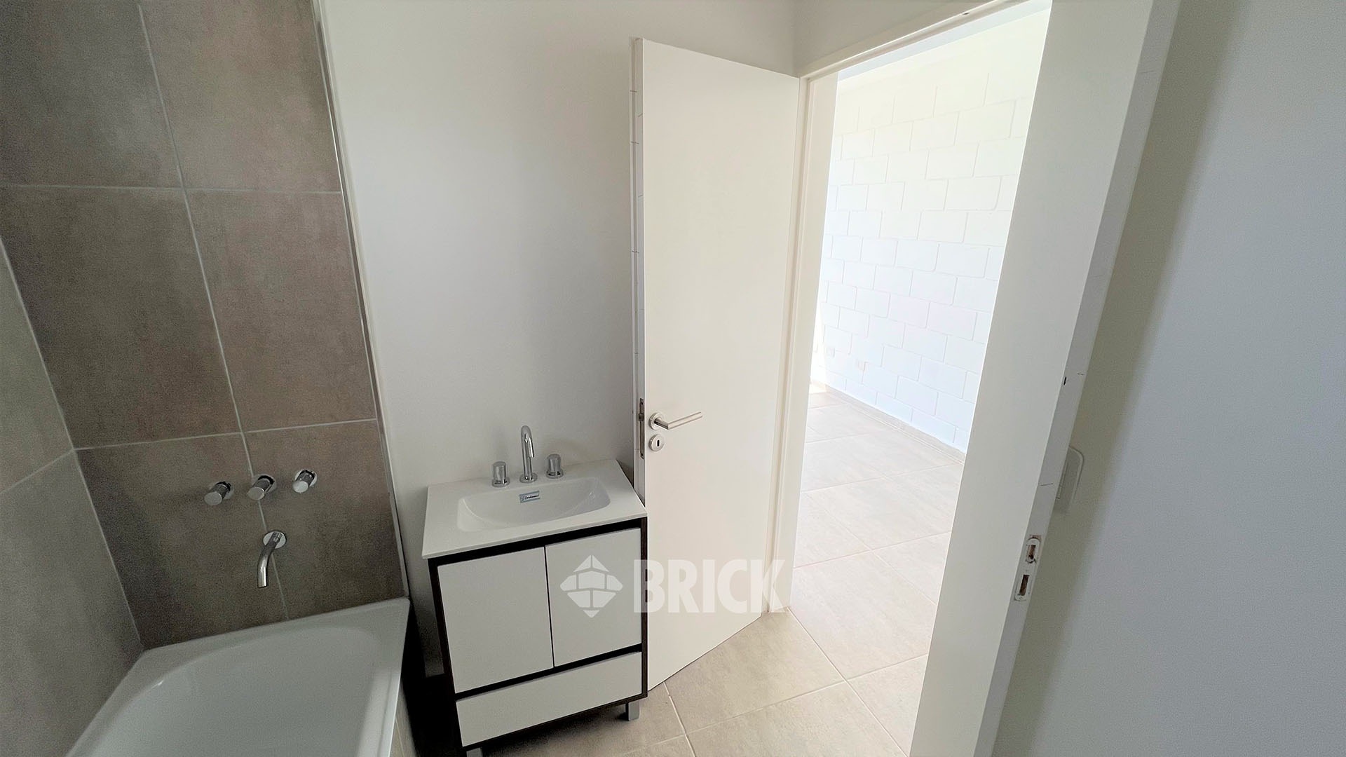 HOLMBERG al 3400 Piso 4 21