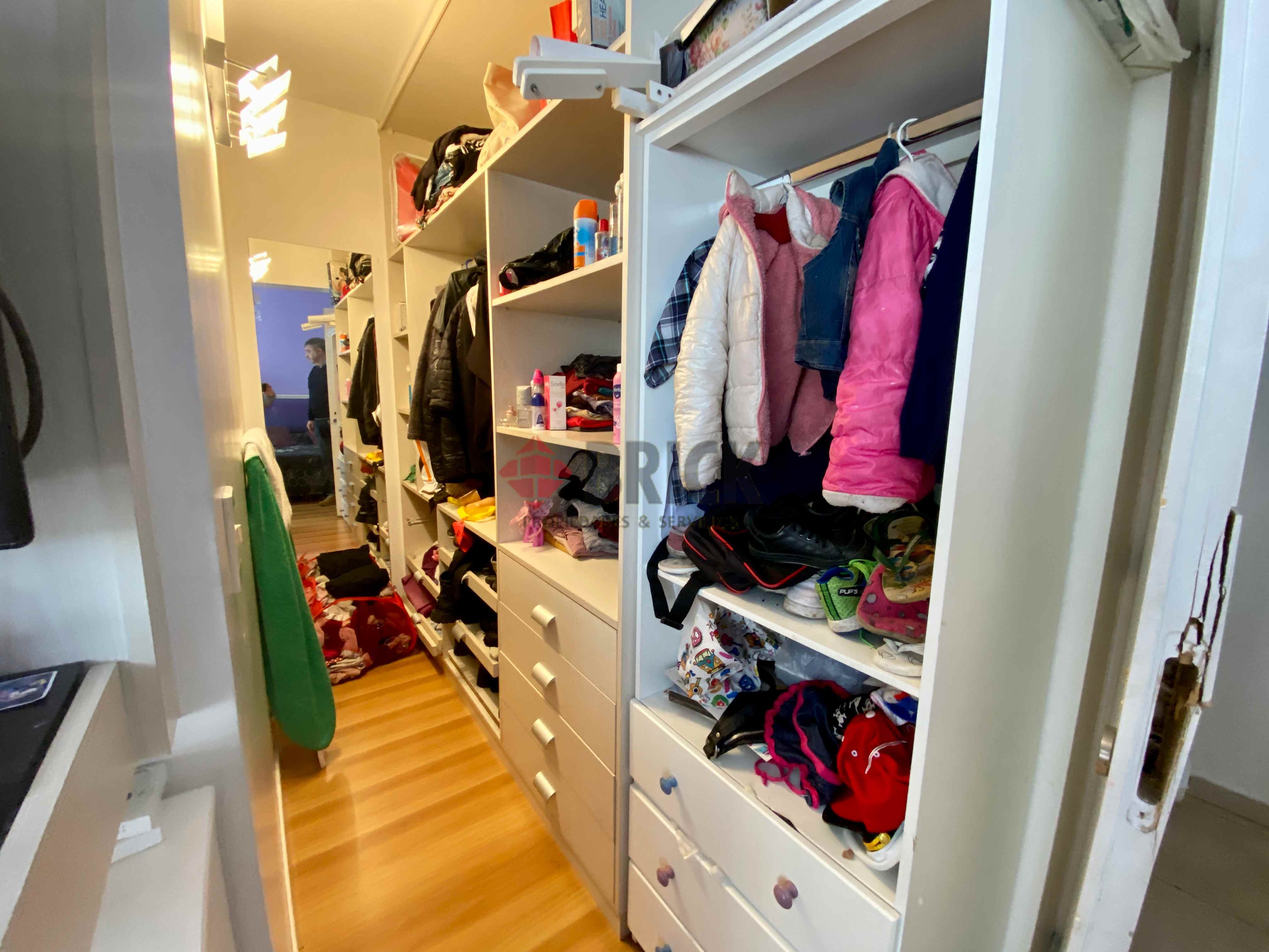 CHACABUCO al 400 Piso 2 10