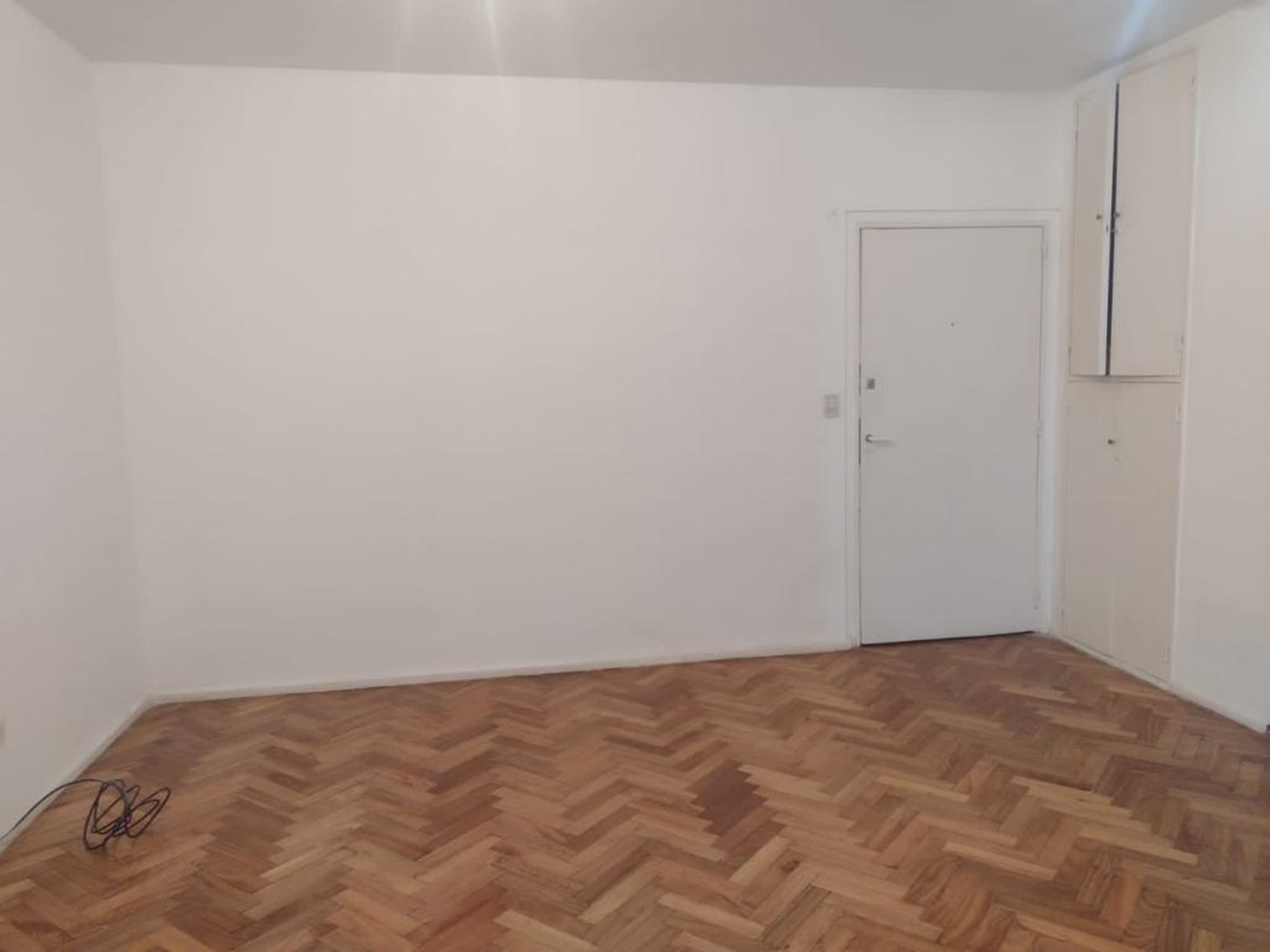 SUIPACHA al 700 Piso 5 3