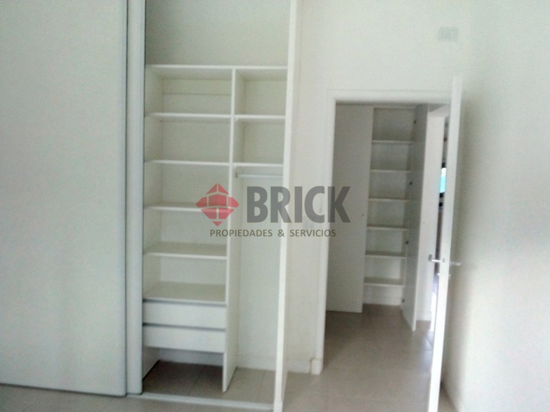 CARLOS CALVO al 600 Piso 3 5