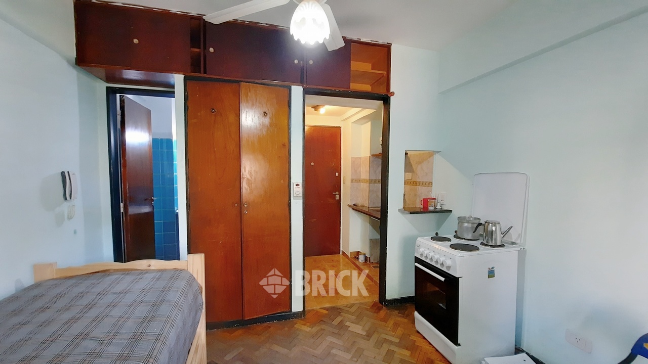 SANTIAGO DEL ESTERO al 1500 Piso 1 4