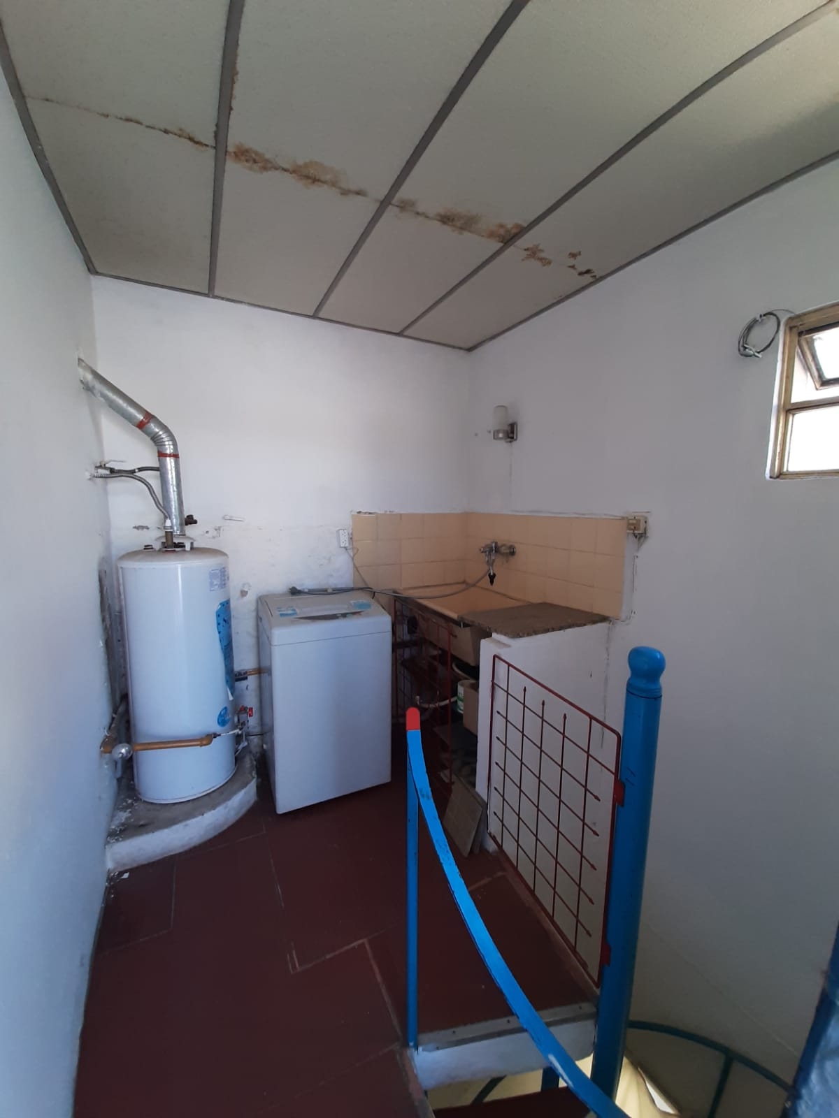 LAS HERAS al 600 Piso PB 3