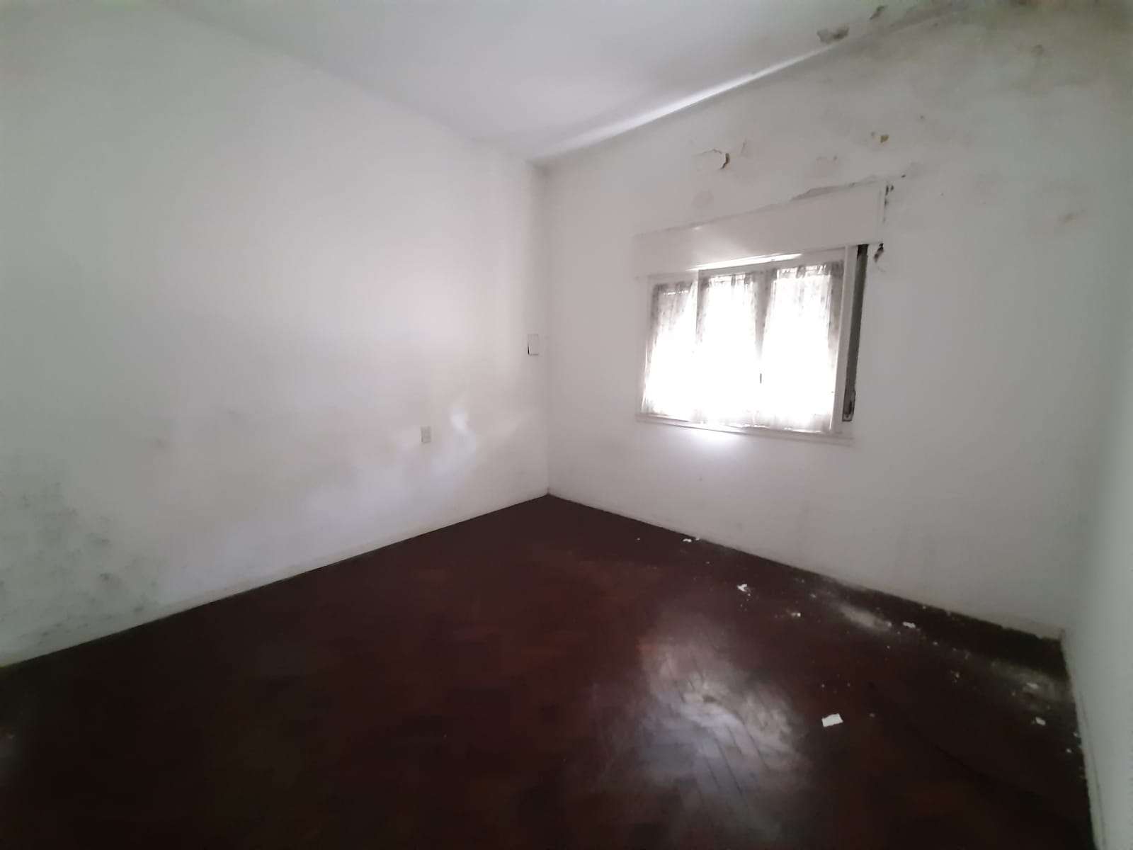 LAS HERAS al 600 Piso PB 4