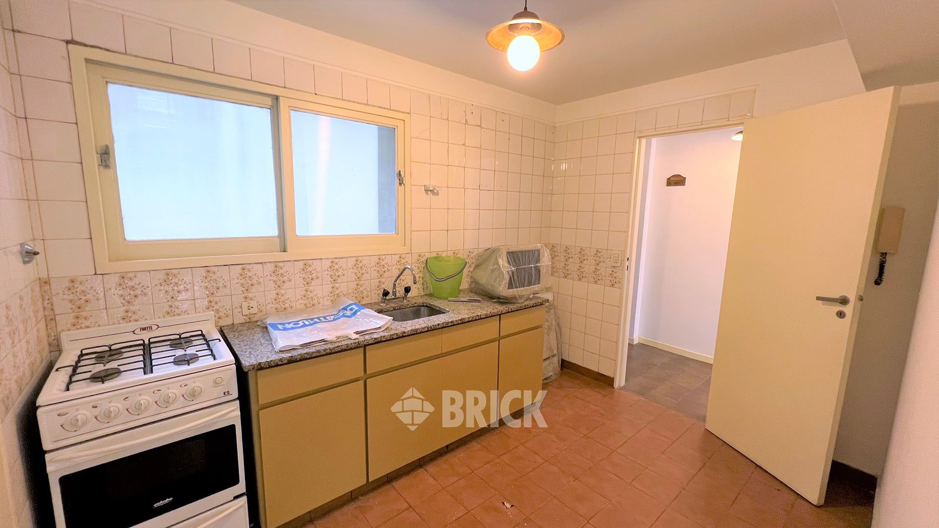 CRAMER, AV. al 2400 Piso 1 10