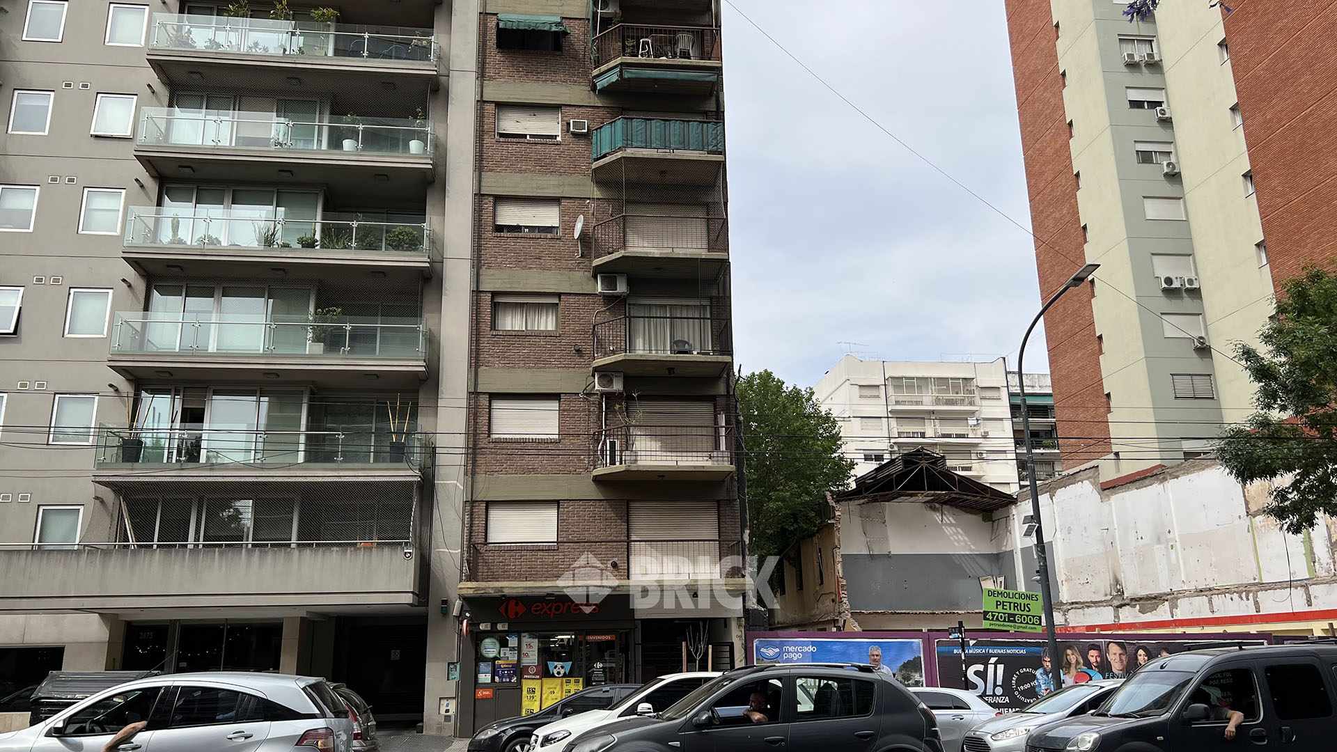 CRAMER, AV. al 2400 Piso 1 18