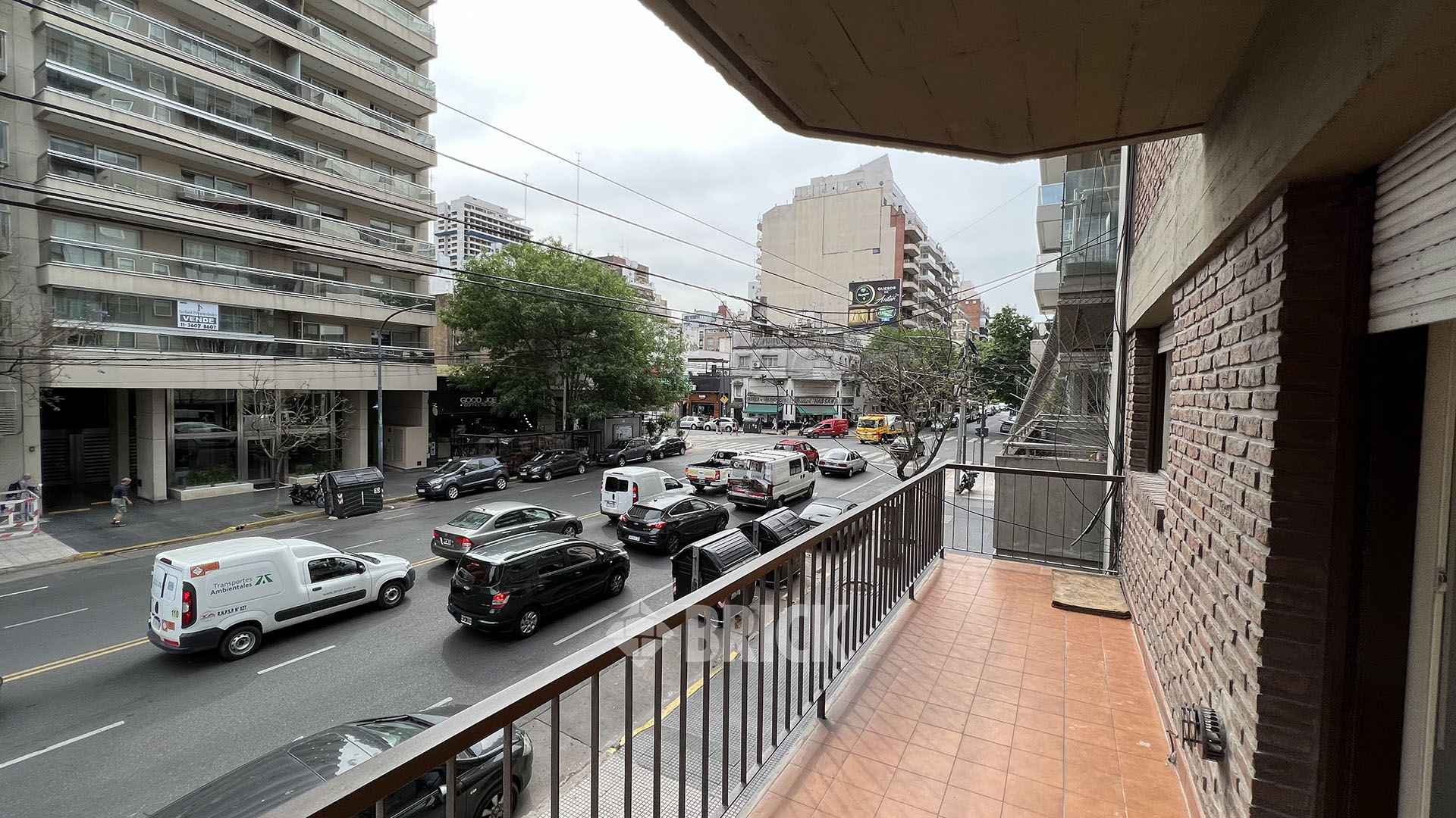 CRAMER, AV. al 2400 Piso 1 3