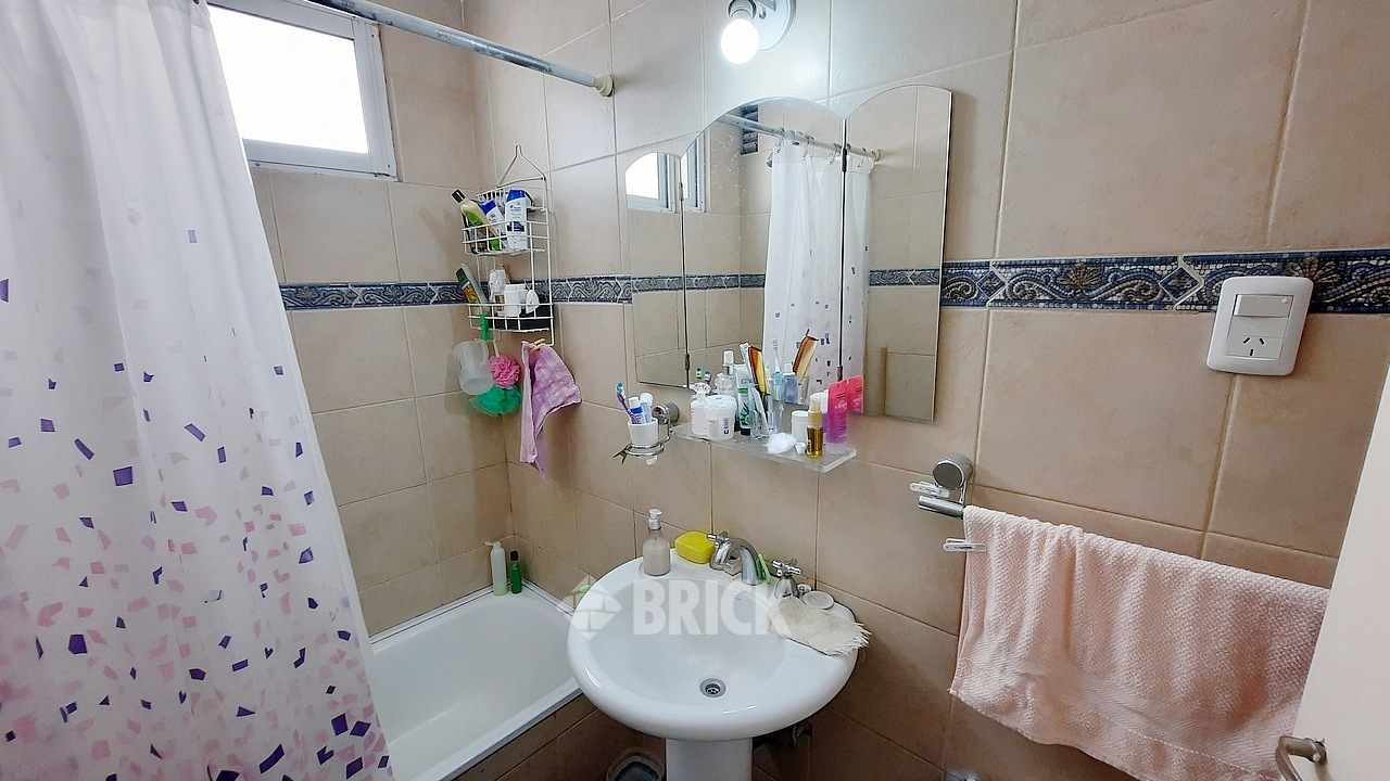 PARAGUAY al 2600 Piso 5 9