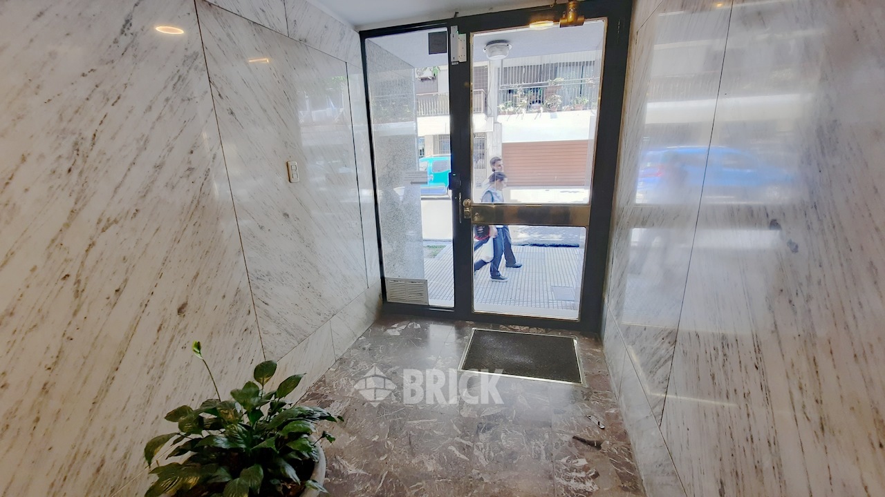 PARAGUAY al 2600 Piso 5 23