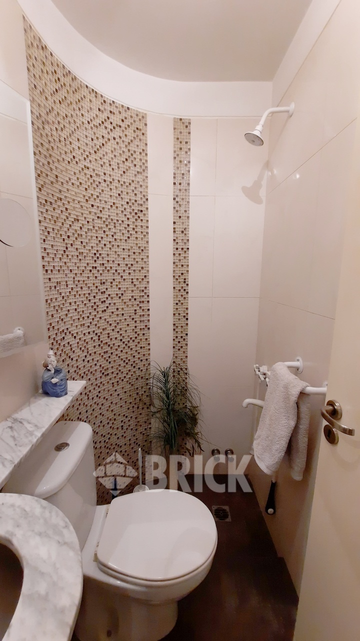 PICO al 1600 Piso 3 10