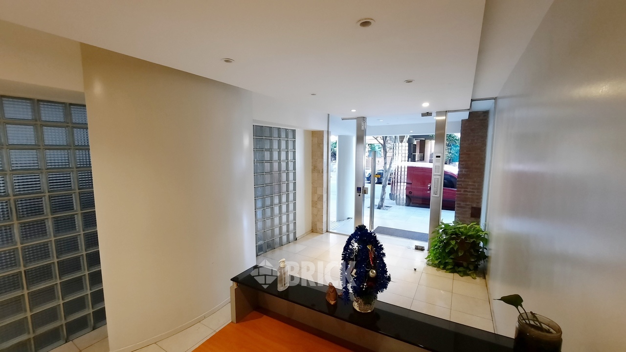 PICO al 1600 Piso 3 36