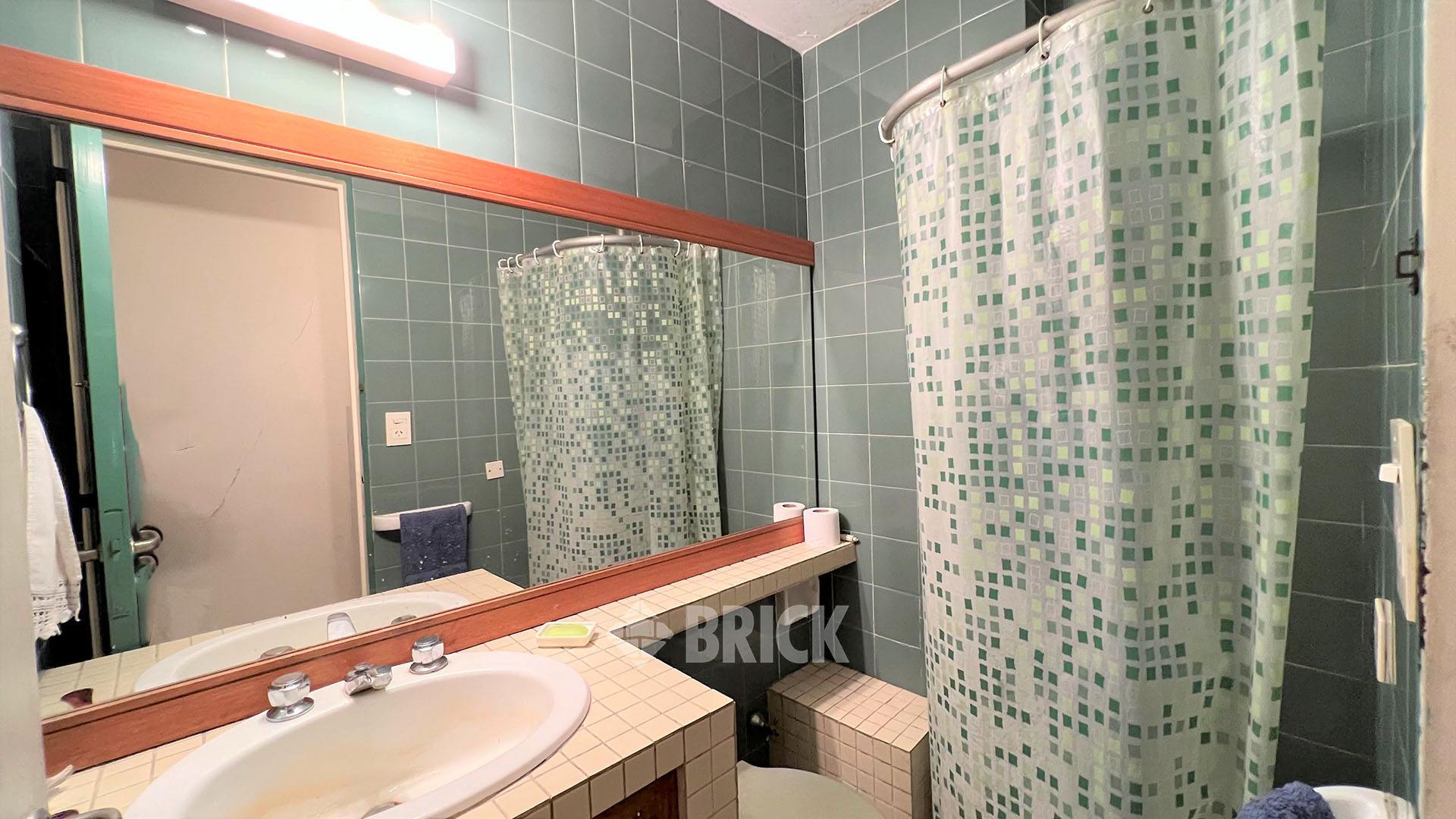 ECUADOR al 1500 Piso PB 13