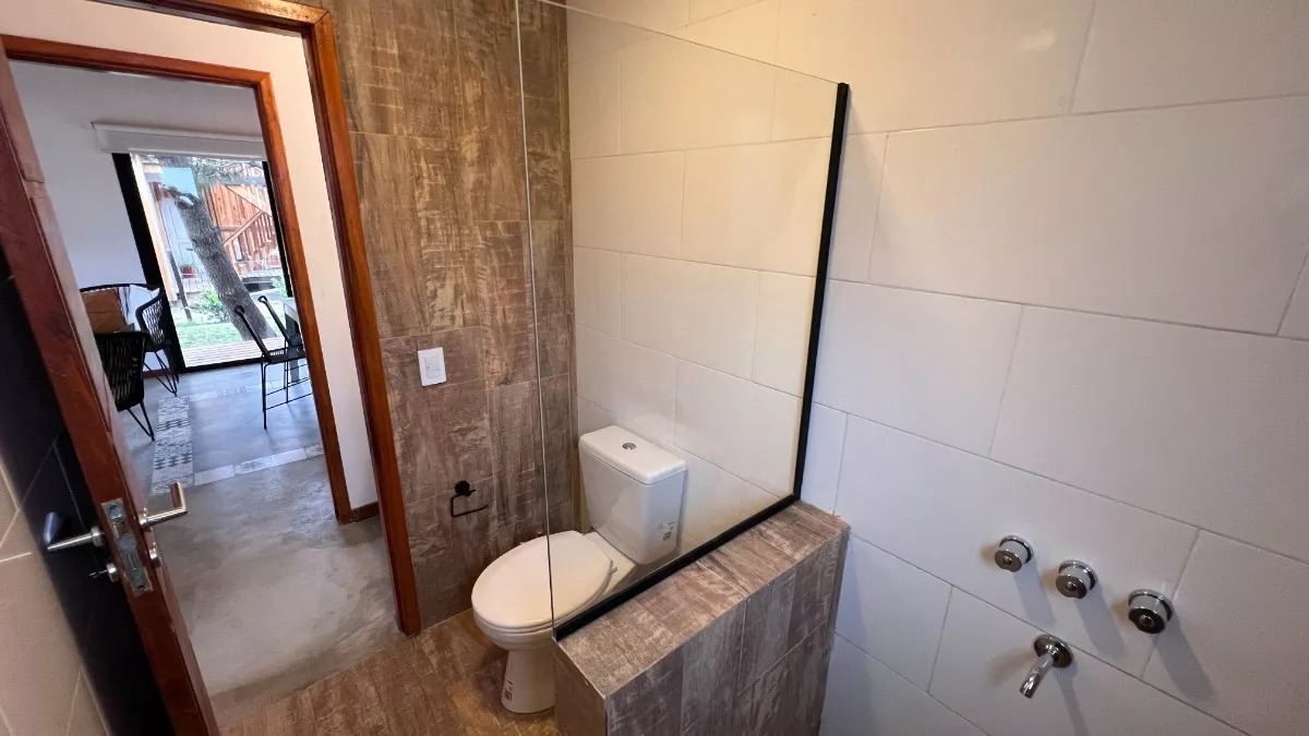 LAS GAVIOTAS (CALLE 30) 12