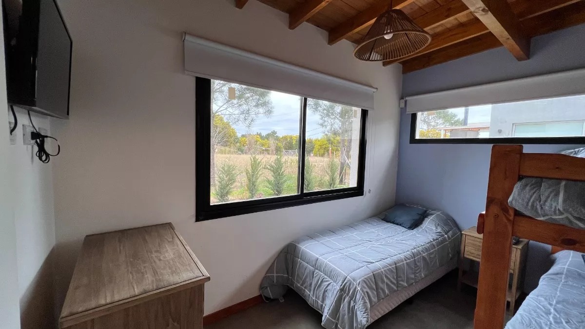 LAS GAVIOTAS (CALLE 30) 18