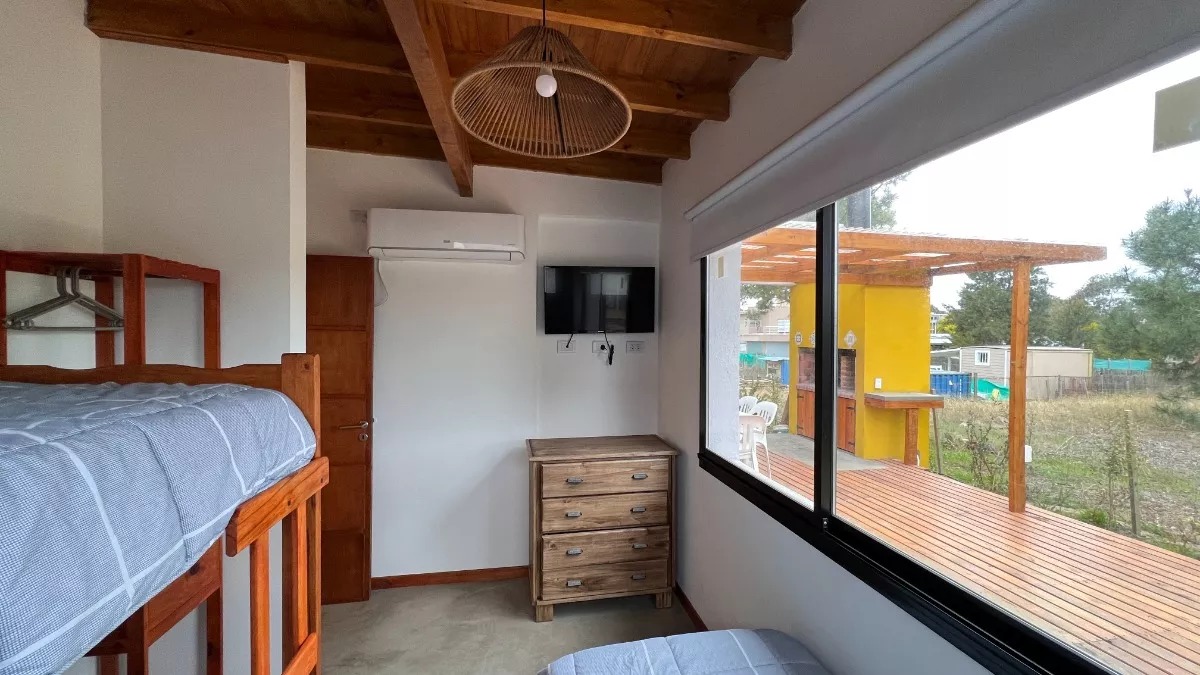 LAS GAVIOTAS (CALLE 30) 22