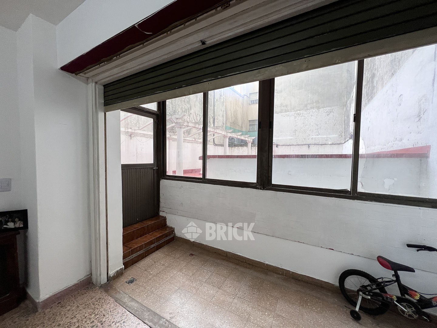 RIVADAVIA, AV. al 2200 Piso 1 7