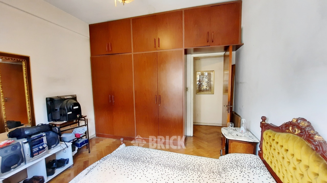 LARREA al 300 Piso 5 13