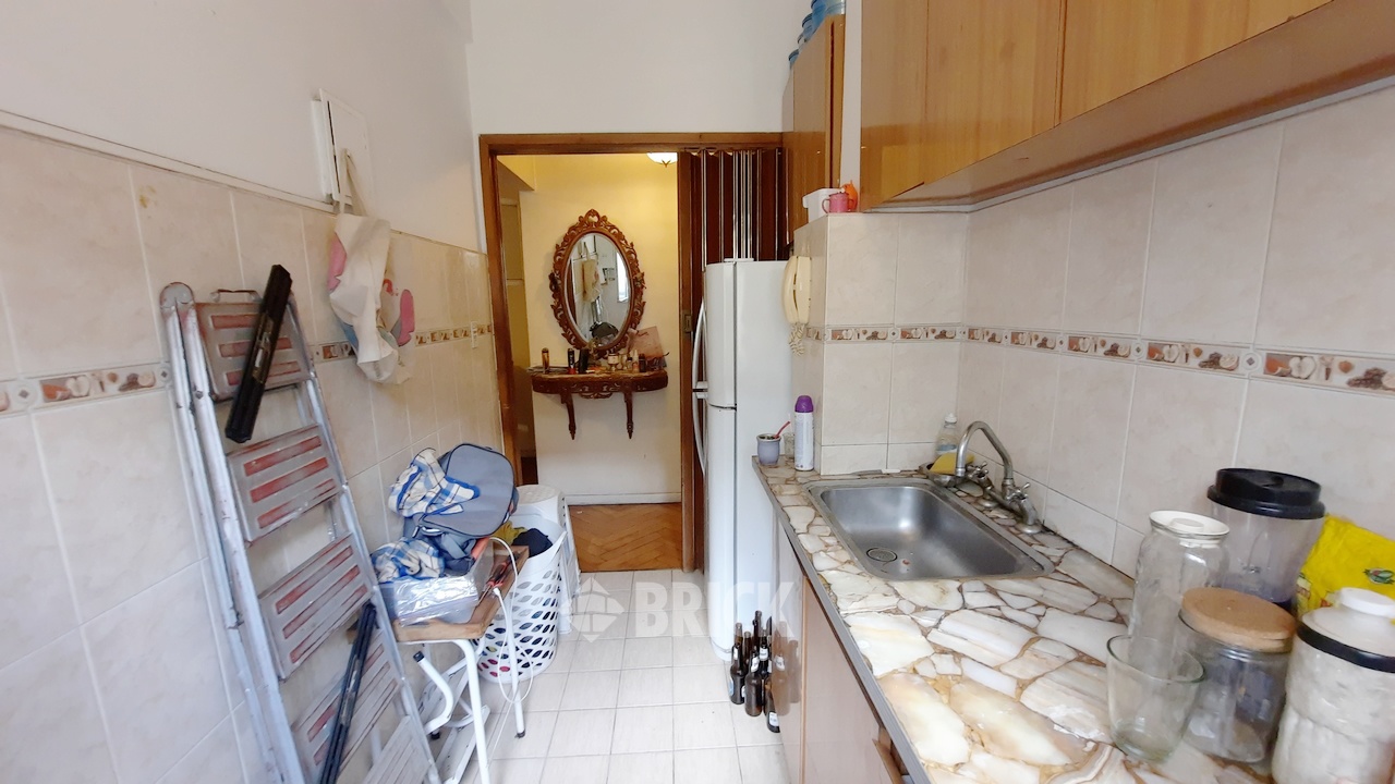 LARREA al 300 Piso 5 20